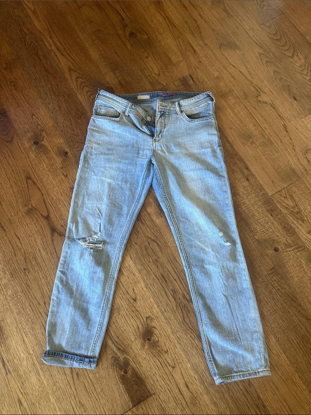 Pilcro Light Blue Boyfriend Jeans with Knee Rip